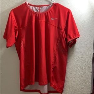 Nike tee